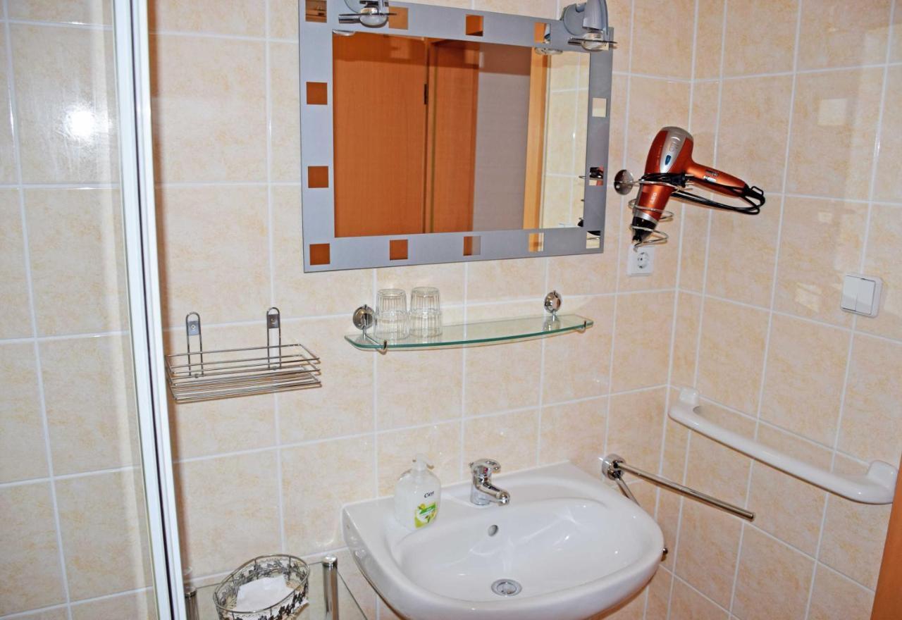 Ferienappartements in Gager auf Rügen Zimmer foto