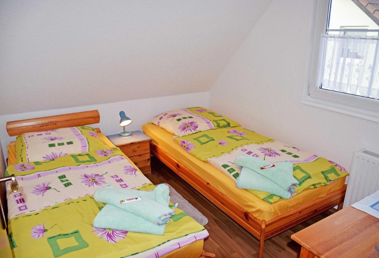 Ferienappartements in Gager auf Rügen Zimmer foto